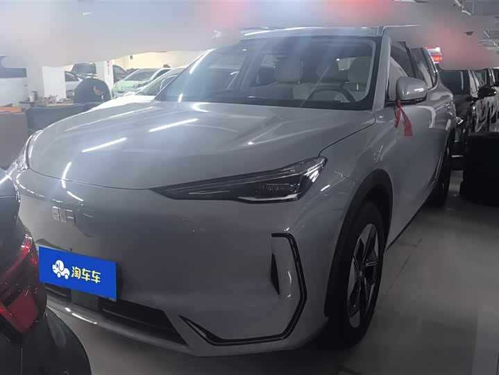 Photo 2 - Geely Galaxy E5