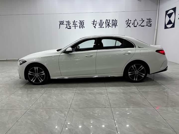 Фото 9 - Mercedes-Benz C-Class Hybrid