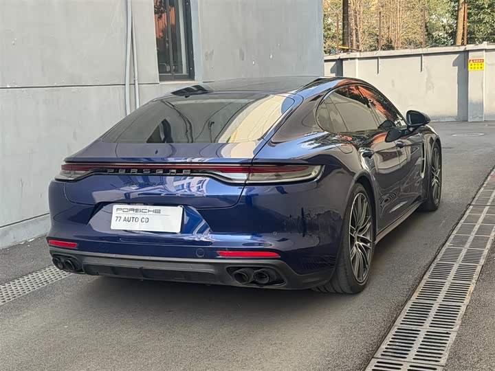 Фото 6 - Porsche Panamera