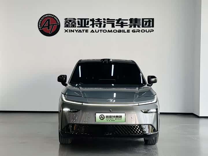 Фото 3 - Toyota bZ3X