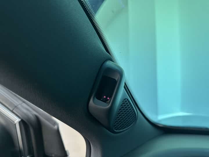 Фото 8 - Toyota bZ3X