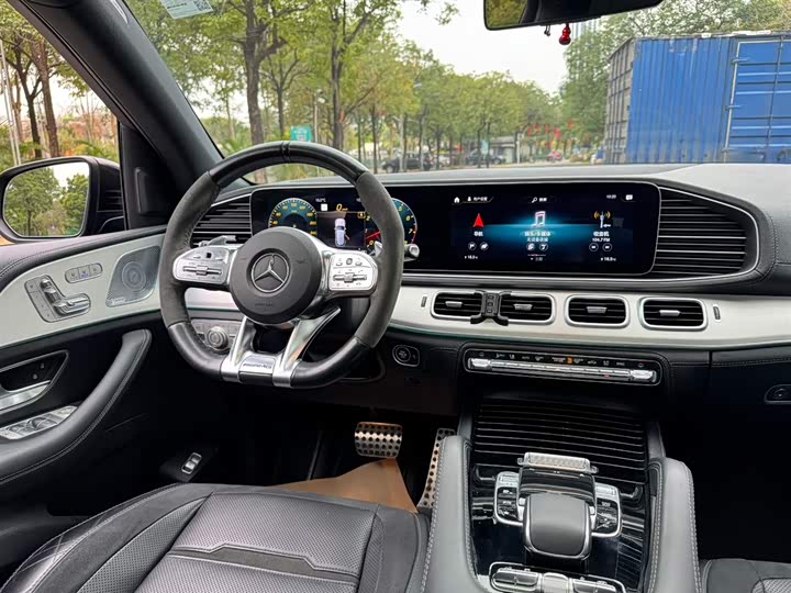 Фото 7 - Mercedes-Benz GLE-Class AMG