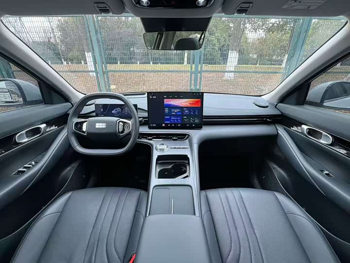 Фото 5 - Geely Galaxy E5