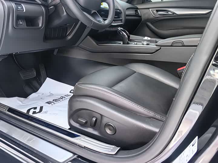 Photo 8 - Cadillac CT5