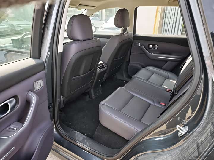 Фото 9 - Leapmotor C10