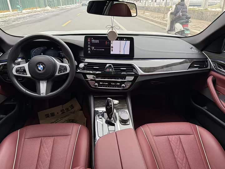 Фото 4 - BMW 5 Series