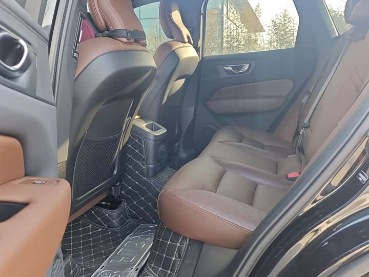 Фото 5 - Volvo XC60 Hybrid