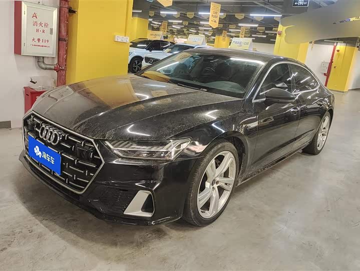 Фото 1 - Audi A7L