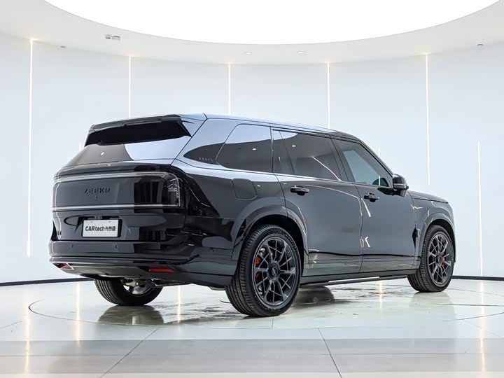 Фото 5 - Zeekr 9X