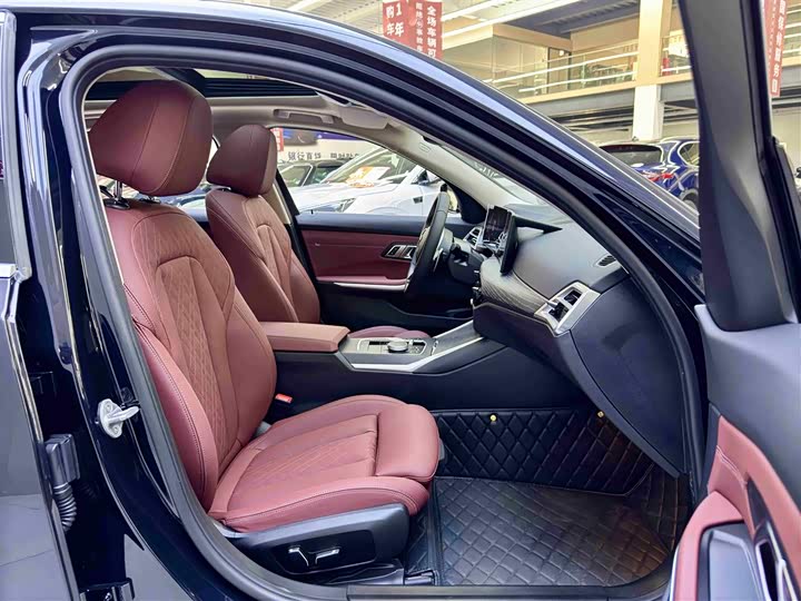 Фото 5 - BMW 3 Series