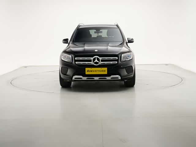 Фото 4 - Mercedes-Benz GLB-Class