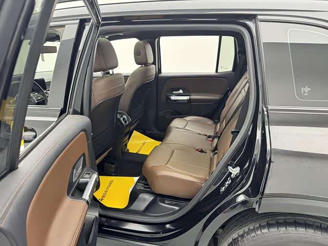 Фото 7 - Mercedes-Benz GLB-Class