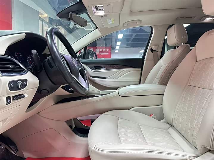 Фото 7 - Buick Enclave