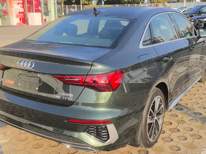 Фото 2 - Audi A3