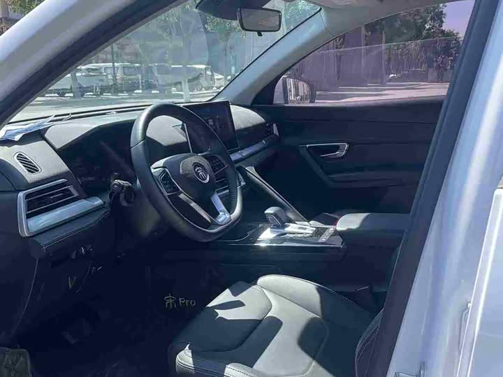 Фото 4 - BYD Song Pro