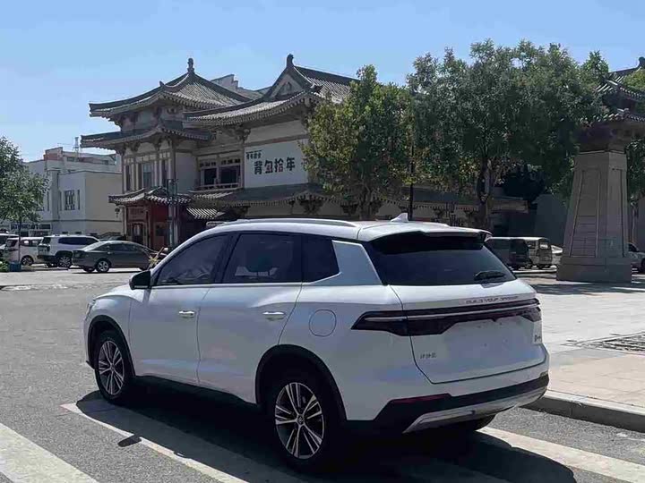 Фото 9 - BYD Song Pro