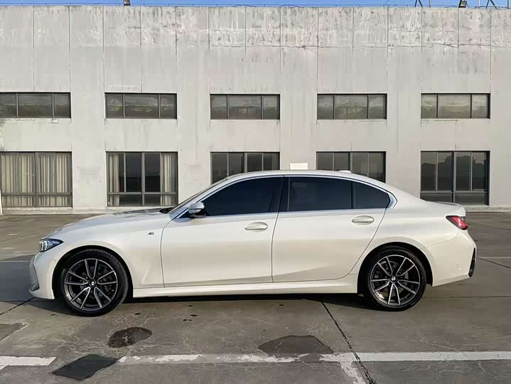 Фото 3 - BMW 3 Series