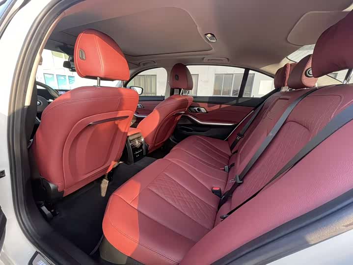 Фото 8 - BMW 3 Series