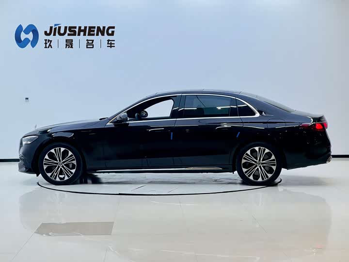 Фото 3 - Mercedes-Benz E-Class Hybrid