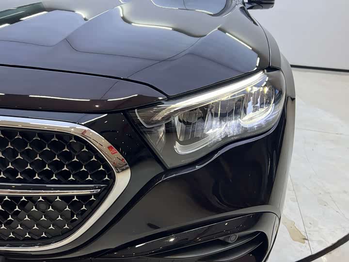 Фото 7 - Mercedes-Benz E-Class Hybrid