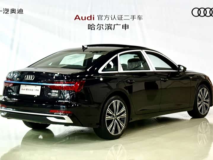 Фото 3 - Audi A6L