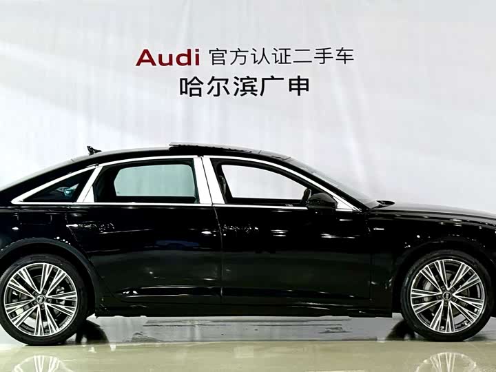 Фото 4 - Audi A6L