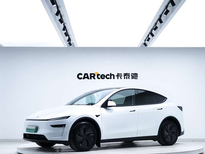 Фото 1 - Tesla Model Y