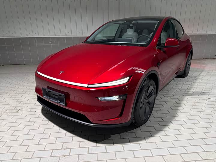 Photo 1 - Tesla Model Y