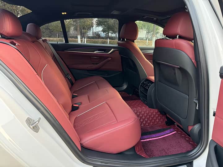 Фото 7 - BMW 5 Series