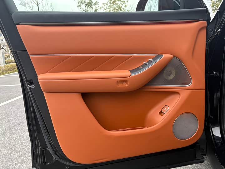 Фото 9 - Aito M8