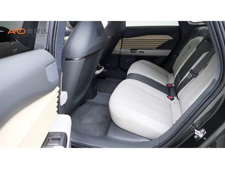 Фото 7 - Audi × SAIC E5 Sportback