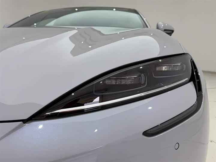 Фото 2 - BYD Seal