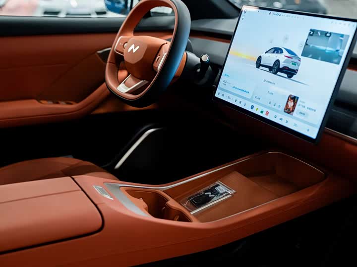 Фото 5 - Nio Onvo L60