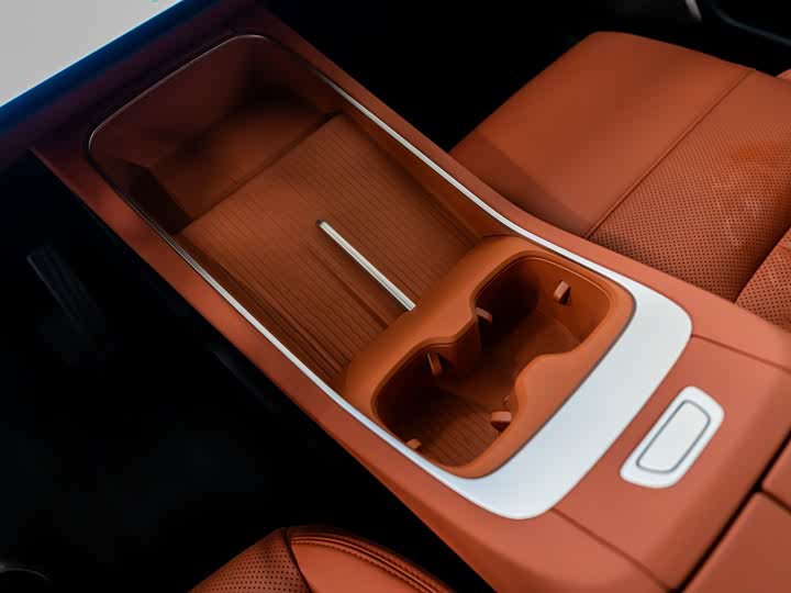 Фото 8 - Nio Onvo L60