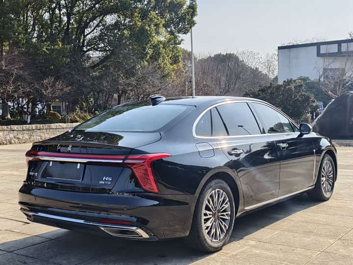 Фото 7 - Hongqi H5