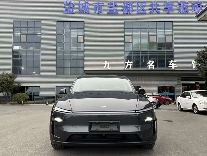 Фото 2 - Tesla Model Y