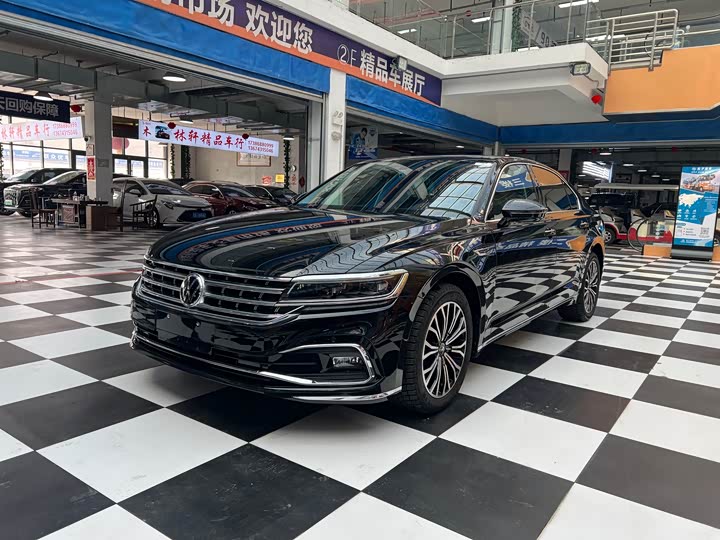 Фото 1 - Volkswagen Phideon