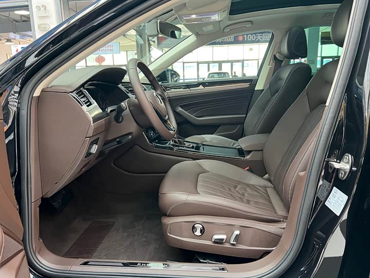 Фото 7 - Volkswagen Phideon