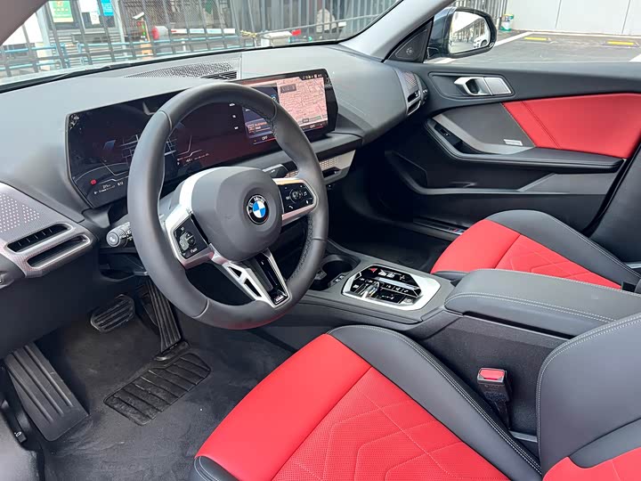 Фото 3 - BMW 2 Series