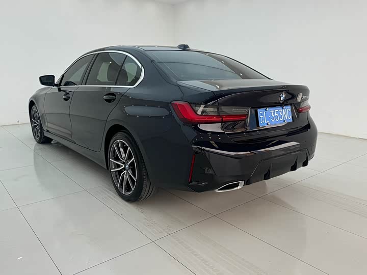 Фото 8 - BMW 3 Series