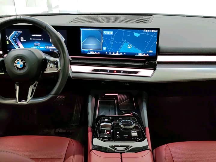 Фото 8 - BMW 5 Series