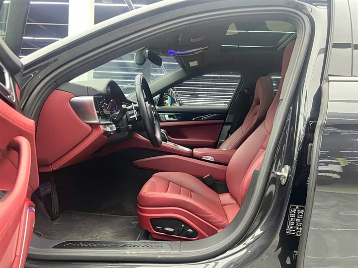 Фото 6 - Porsche Panamera