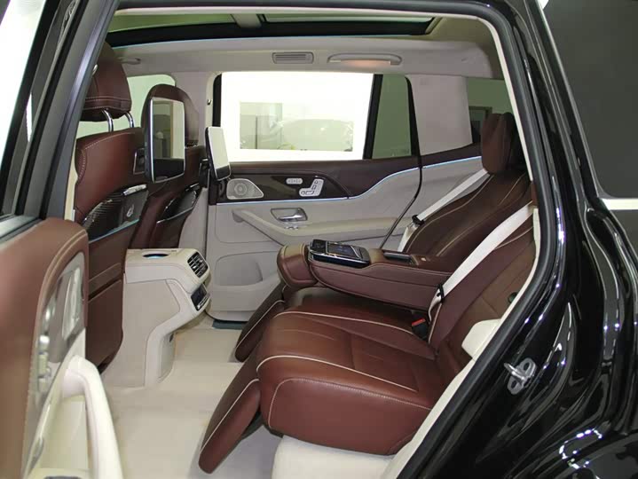Фото 8 - Mercedes-Benz Maybach GLS