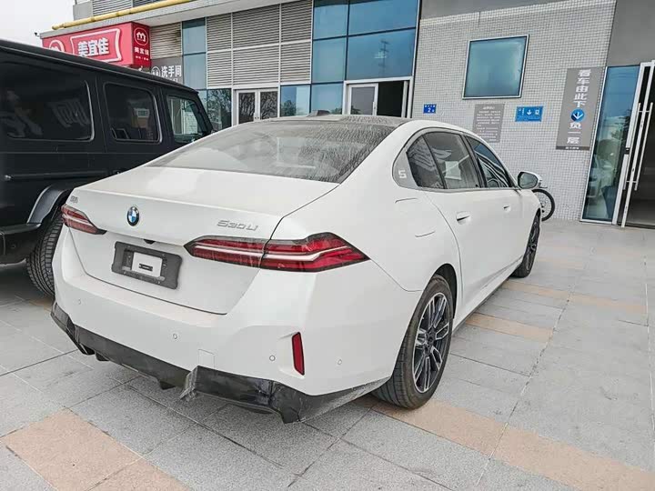 Фото 6 - BMW 5 Series