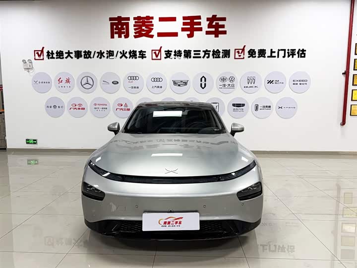 Фото 2 - XPeng P7