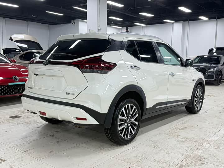 Фото 6 - Nissan Kicks