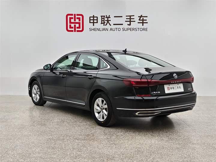 Фото 4 - Volkswagen Passat