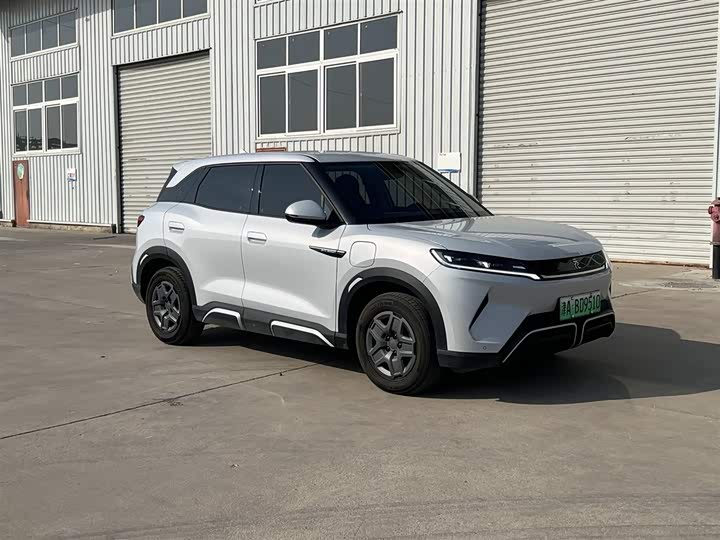 Фото 8 - BYD Yuan Up