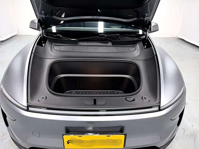 Photo 5 - Tesla Model Y