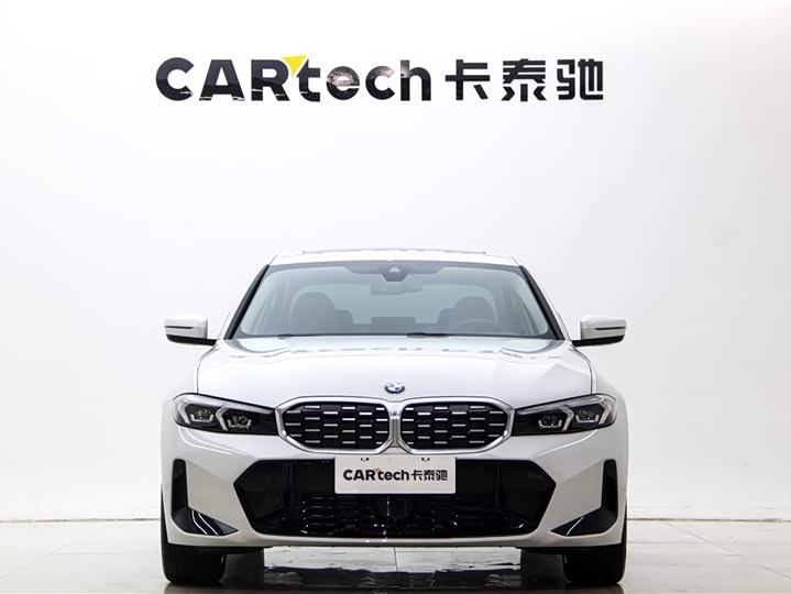 Фото 2 - BMW 3 Series